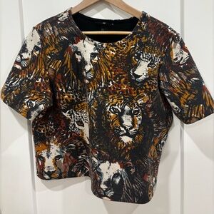 H&M Wild Cat Print Short Sleeve Top